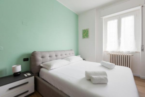 Corso Lodi Modern Apartment with Balcony